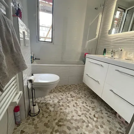 Parisian Charm Flats Apartman Levallois-Perret