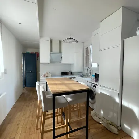 Parisian Charm Flats * Levallois-Perret